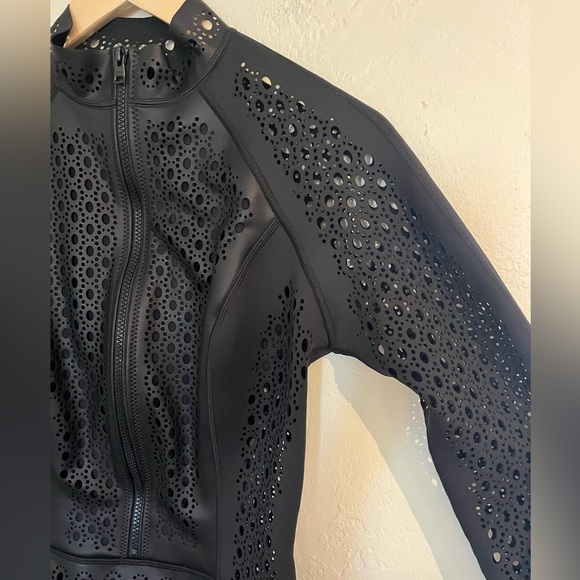 NWOT Gigi C Nicole Surfsuit - Picture 7 of 13